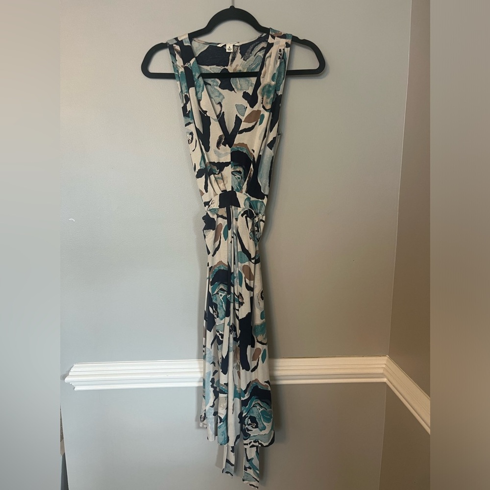 Banana Republic Dress with belt tie